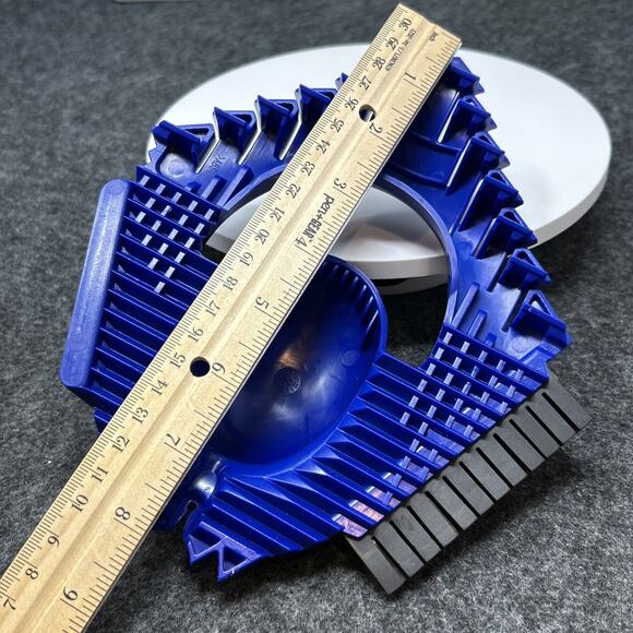 Snow Joe Snow Shovel Protective Cover and Ice Dozer 360 Windshield Scraper - Picture 4 of 8